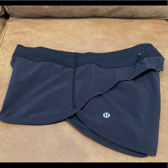 lululemon athletica Pants - Lululemon Speed Up Short Low-Rise Lined 2.5”